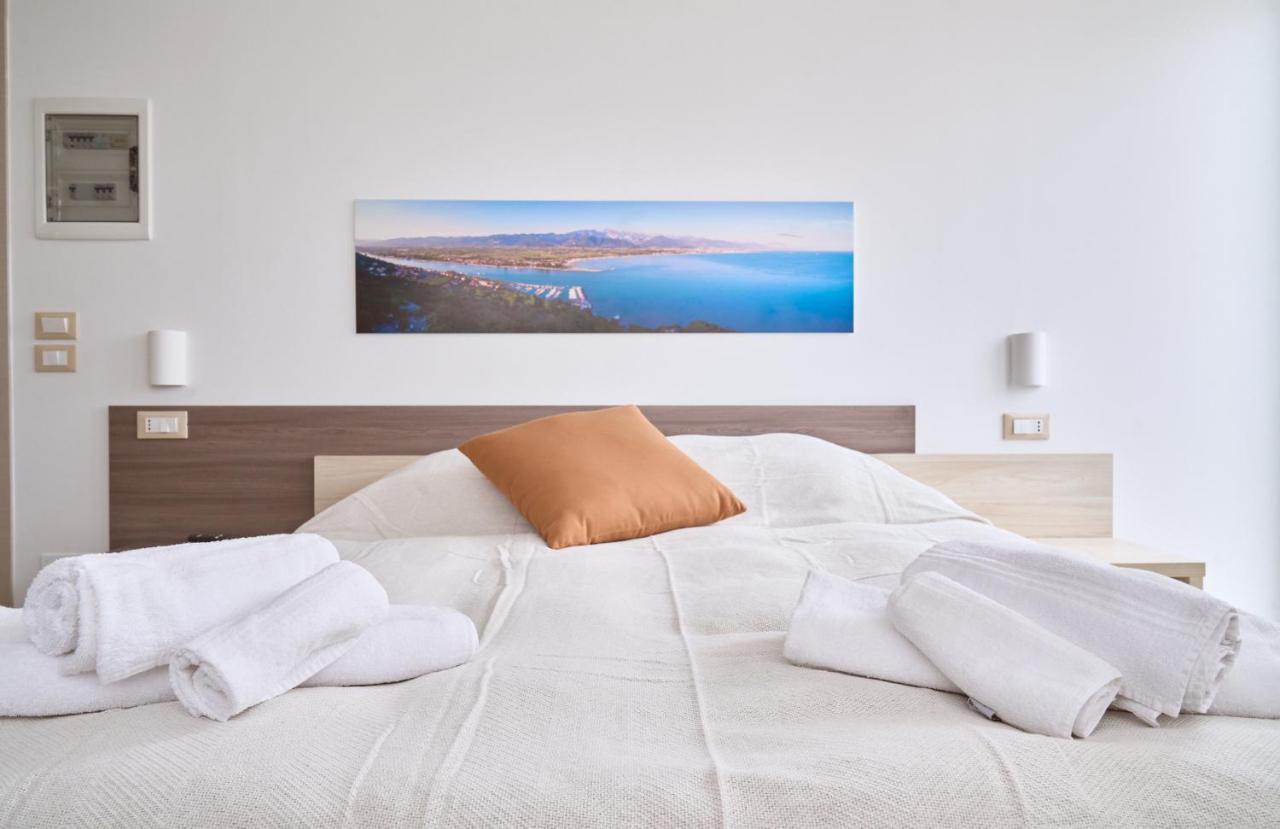 Firmafede Guest House Sarzana Exteriör bild