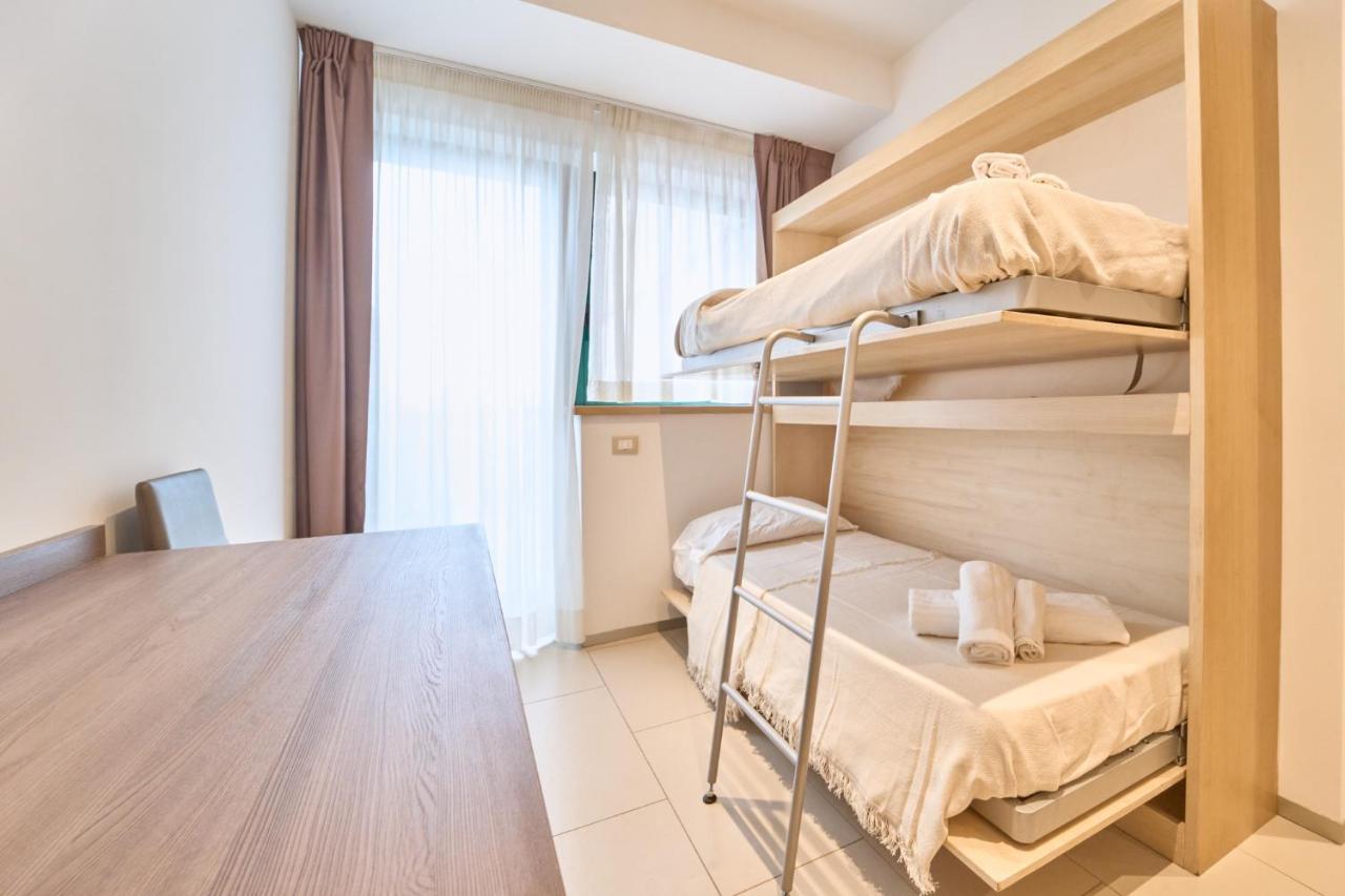 Firmafede Guest House Sarzana Exteriör bild