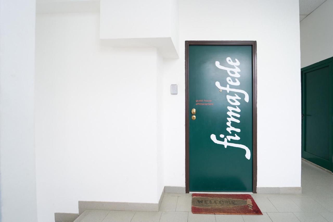 Firmafede Guest House Sarzana Exteriör bild