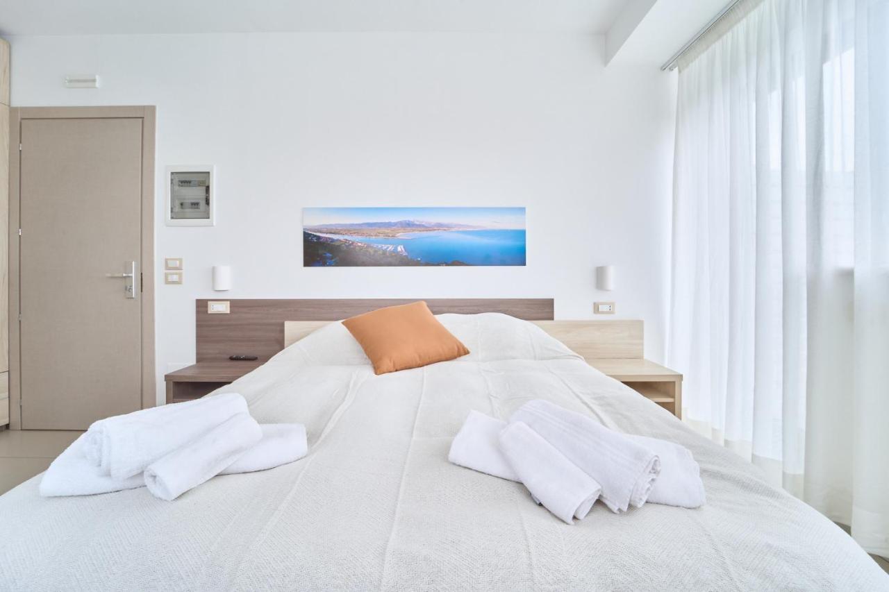 Firmafede Guest House Sarzana Exteriör bild